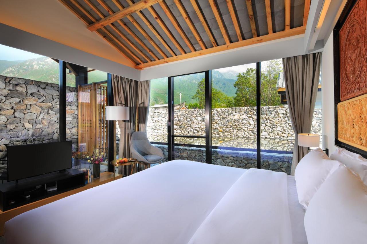 The Rock Hotel Лиджанг Екстериор снимка